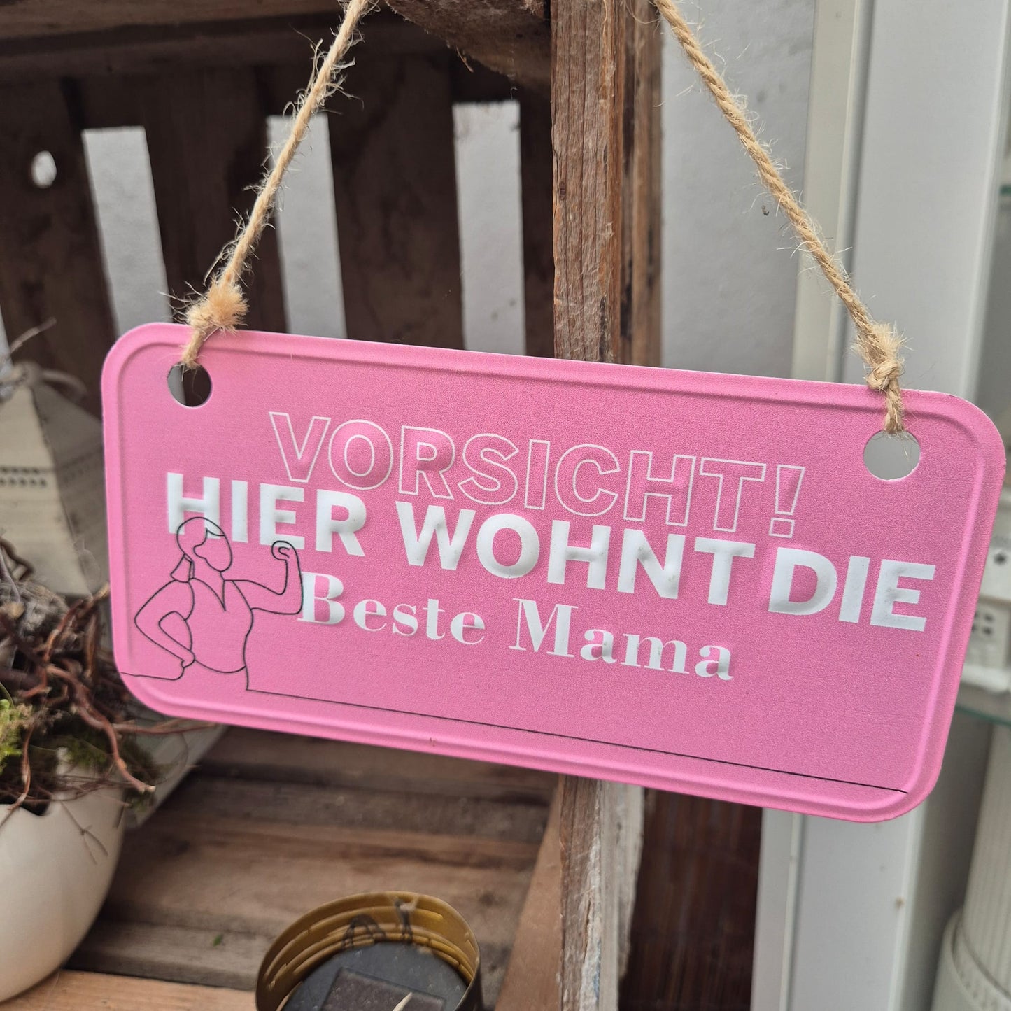 Blechschild rosa "Hier wohnt die Beste Mama" - Lillyano