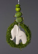 Laden Sie das Bild in den Galerie-Viewer, Tiziano Hänger Elefant Aron