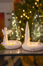 Laden Sie das Bild in den Galerie-Viewer, Tiziano Teelichthalter Resia Mara mit Tanne LED