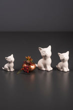 Laden Sie das Bild in den Galerie-Viewer, Deko# Geschenke# Ostern# Tiziano# Frühling# Frühjahr# dekoriert# happy# Schale# Keramik# kaufen# online# günstig# Vase# Kübel# Figuren# Weihnachten# Muttertag#