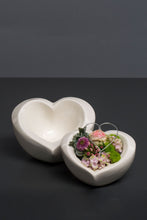 Laden Sie das Bild in den Galerie-Viewer, Tiziano Herzschale Cuora hoch