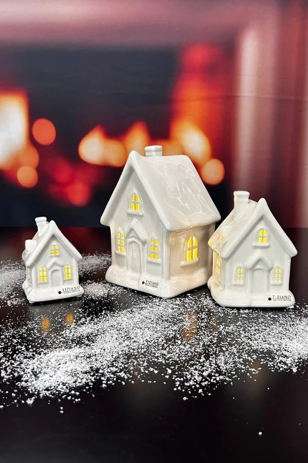 Tiziano Haus   Cascata   LED   mit   Schnee   creme-weiß + Timer