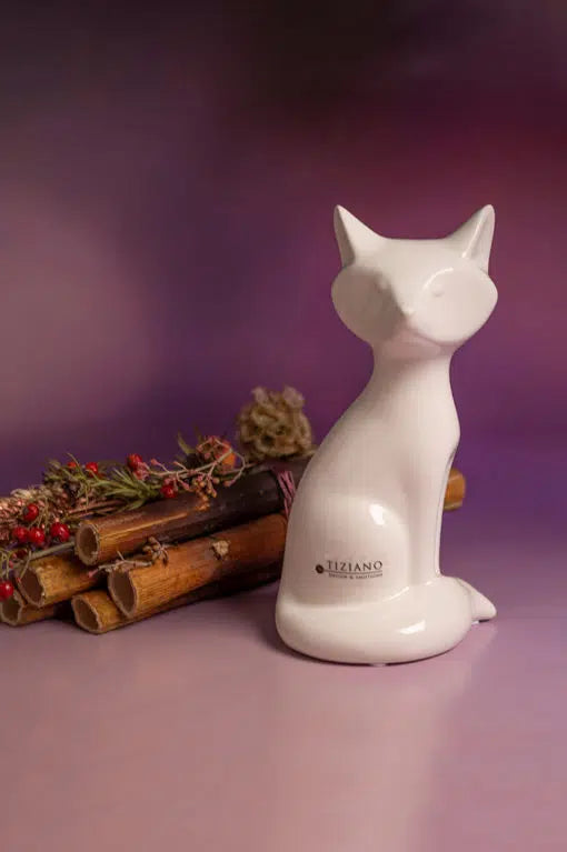 Fuchs Valo sitzend creme – weiß