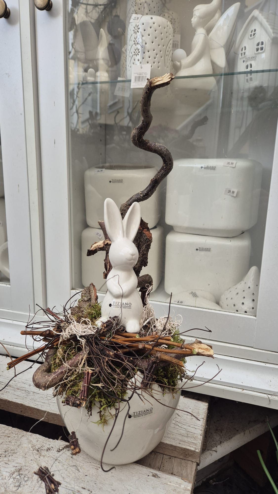 Tiziano Gesteck Hase auf Kübel  EI 45 cm hoch