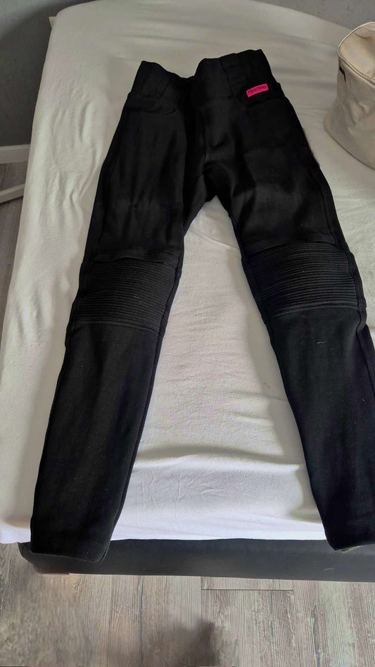 Motorradhose Gr. 40 schwarz mit Knieverstärkungen