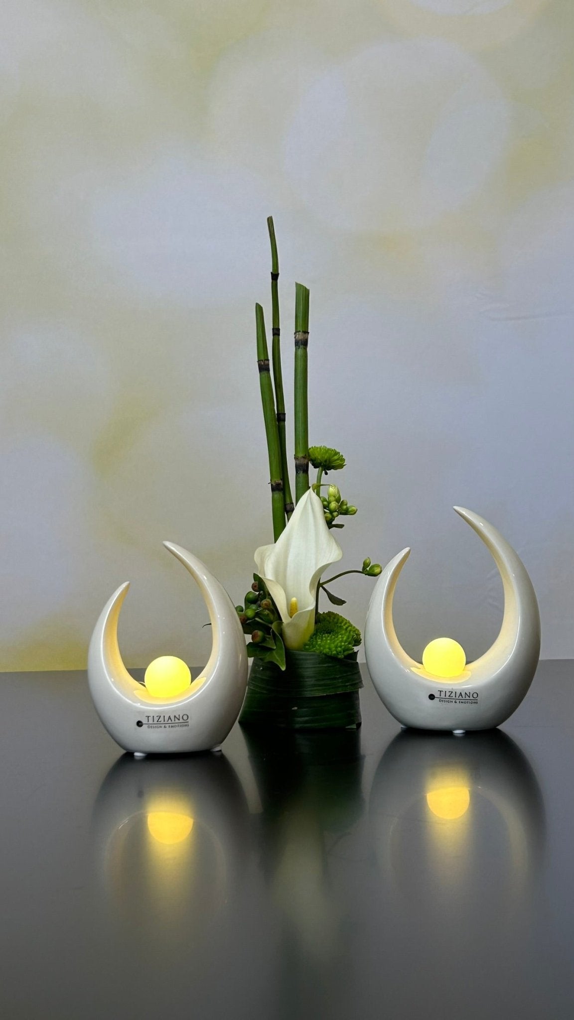 Tiziano Cecita mit Kugel LED creme - weiß led + Timer - Lillyano