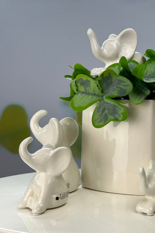 Tiziano Elefant Leon sitzend creme - weiß - Lillyano