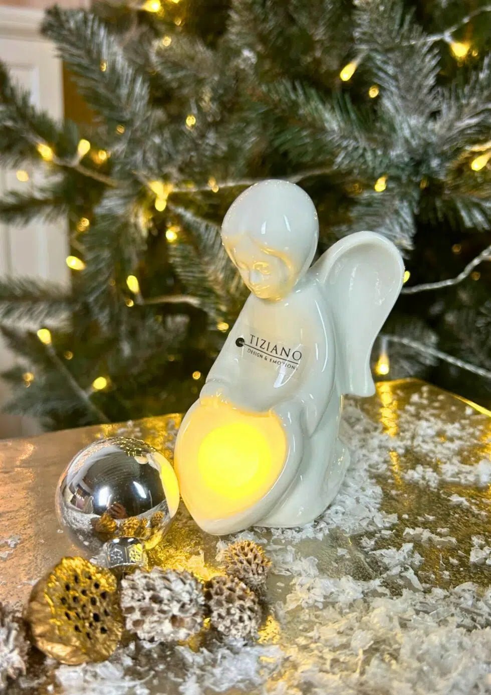 Tiziano Engel Laila Herz mit LED Kugel knieend creme - weiß led und Timer - Lillyano