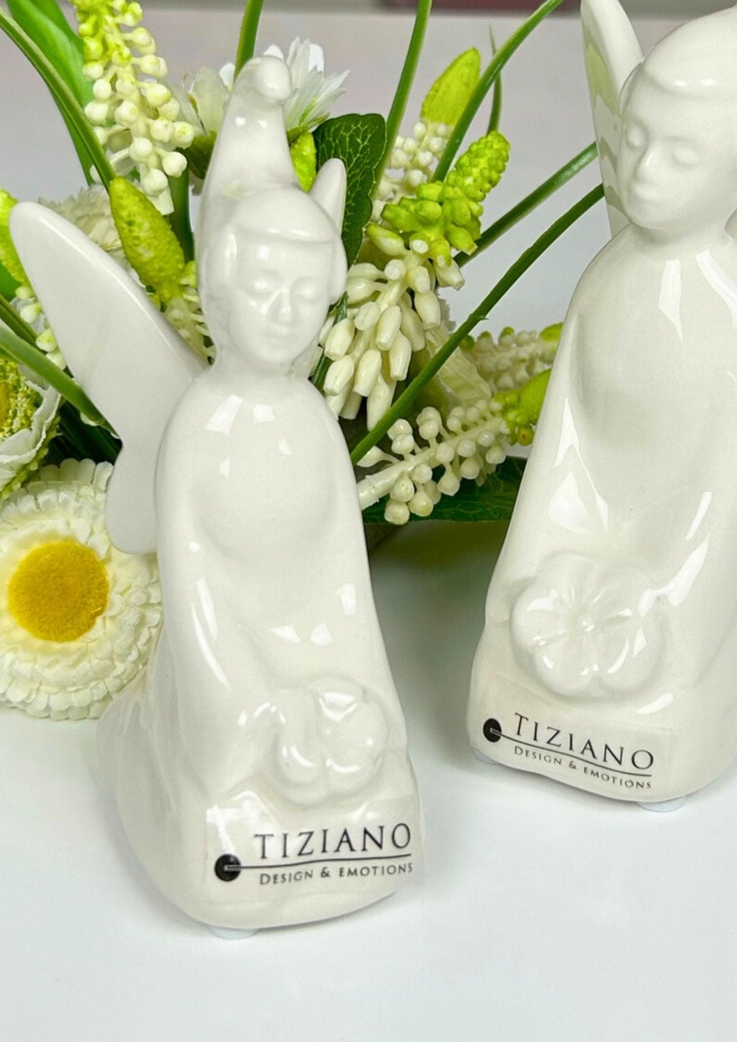 Tiziano Fee Estrella sitzend - Lillyano