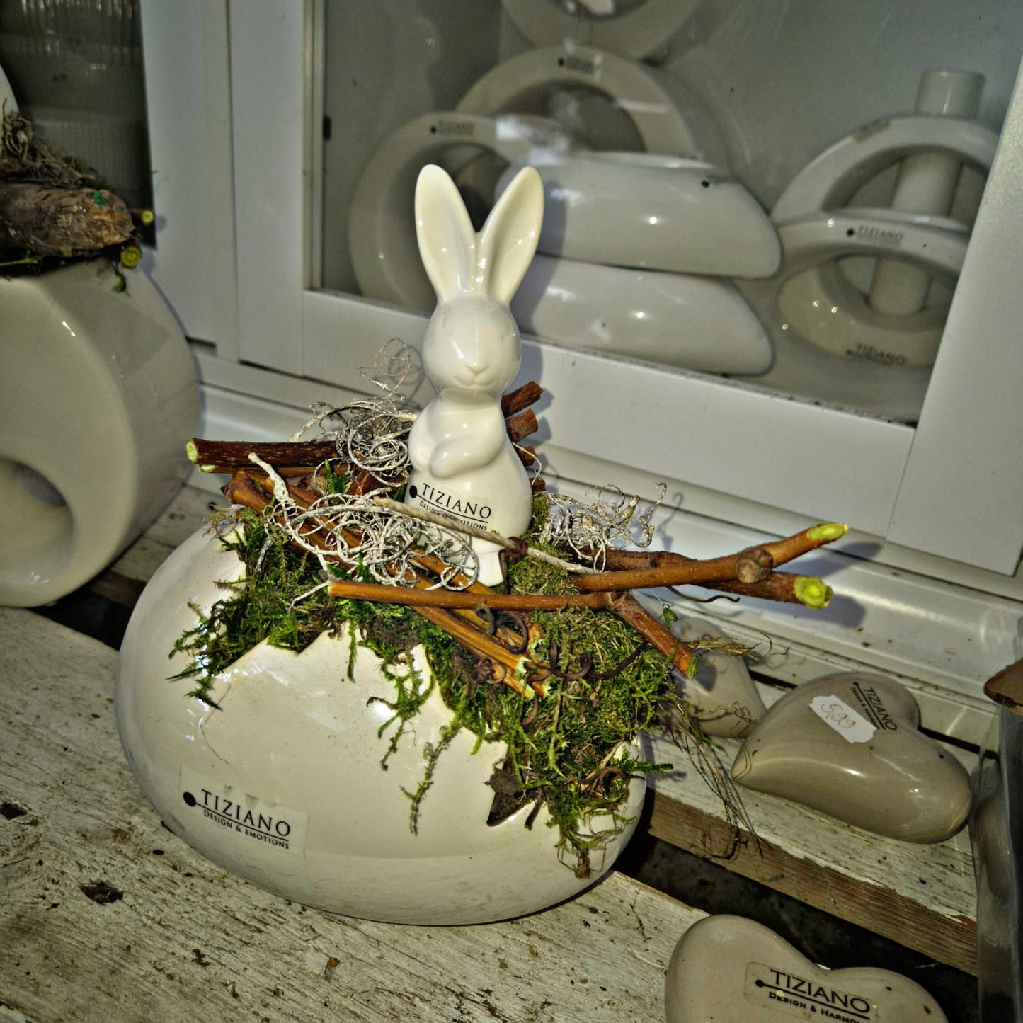Tiziano Gesteck Hase auf Ei - Lillyano