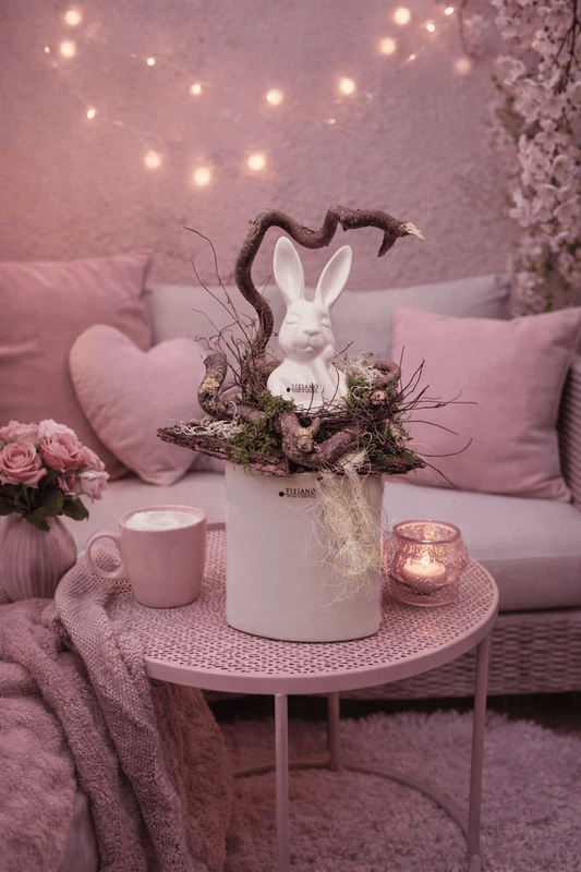 Tiziano Gesteck Hase auf Kübel fertig dekoriert - Lillyano
