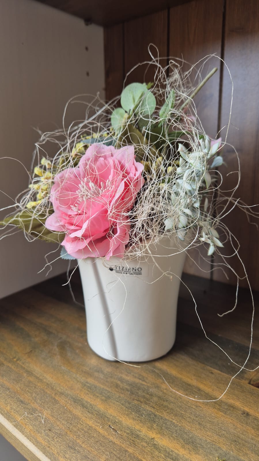 Tiziano Gesteck Kübel mit Blume fertig dekoriert - Lillyano
