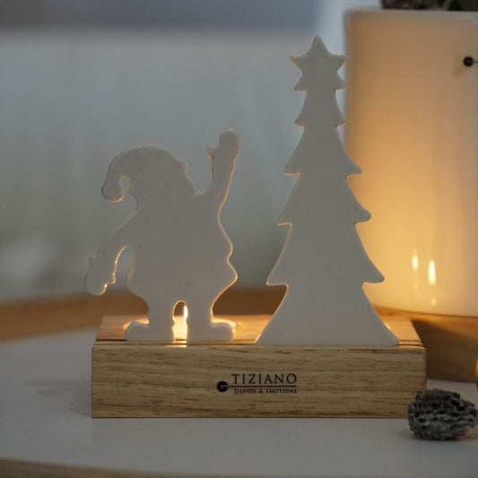 Tiziano Lichtobjekt Sandane mit Santa creme - weiß auf Holzbase - Lillyano