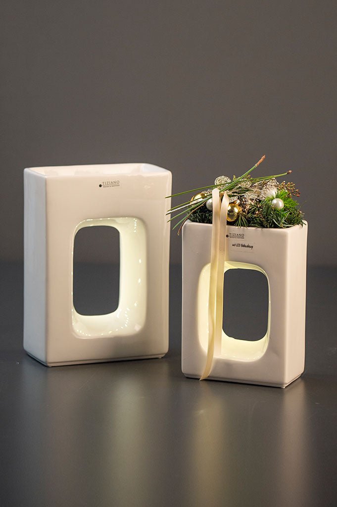 Tiziano Pflanzgefäß Quadro mit LED Timer 30 cm hoch - Lillyano