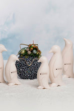 Laden Sie das Bild in den Galerie-Viewer, Tiziano Pinguin Tizio Kopf hoch
