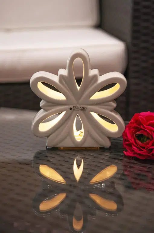 Deko Blume Liana LED weiß - creme - Lillyano