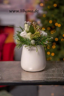 www.lillyano.de     Ihr Onlineshop für Tiziano, Deko und Geschenke Deko# Geschenke# Ostern# Tiziano# Frühling# Frühjahr# dekoriert# happy# Schale# Keramik#  kaufen# online# günstig# Vase# Kübel# Figuren#