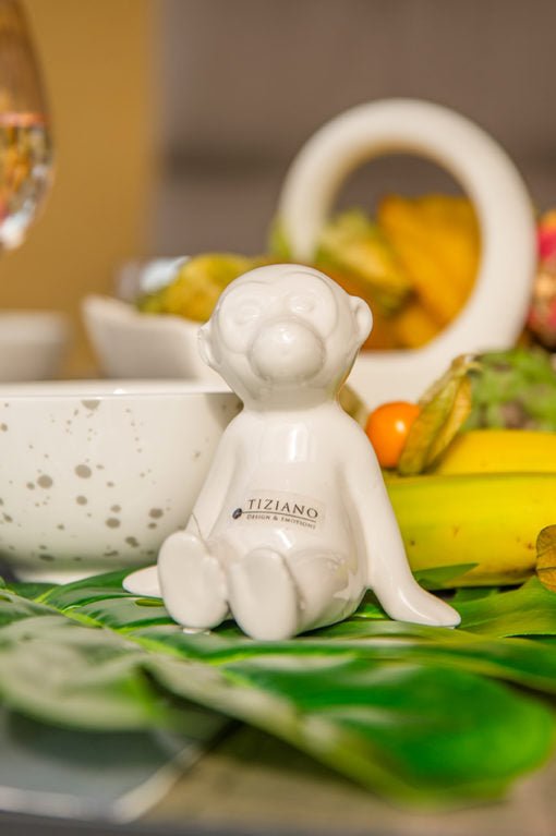 Tiziano Dekofigur Affe Chita sitzend weiß - creme - Lillyano