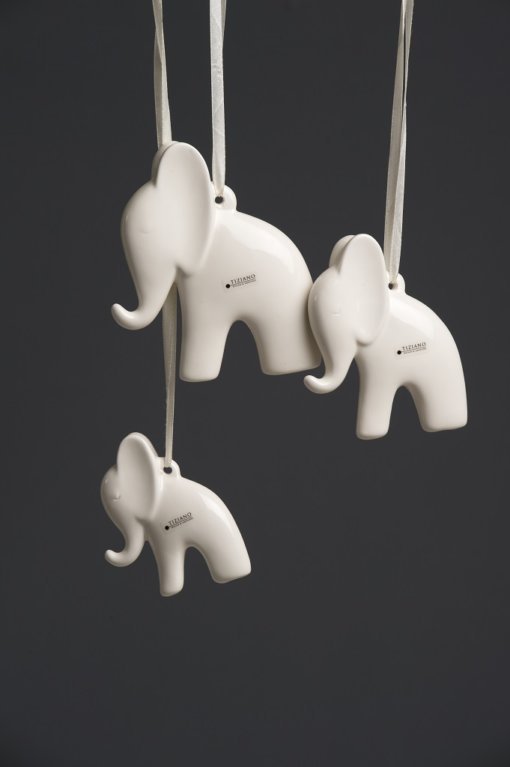 Tiziano Hänger Elefant Aron - Lillyano
