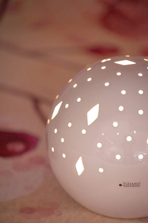Tiziano Lichtkugel Nerone LED und Timer creme – weiß - Lillyano